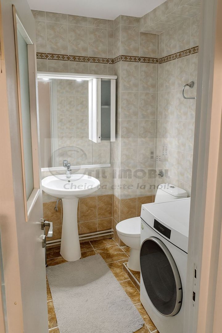 Apartament 2 cam decomandat- Bld. Poitiers- 115.000 euro - Poză 11