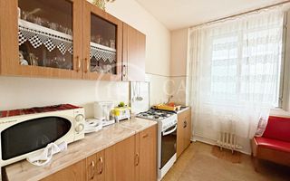 Apartament cu 3 camere de inchiriat in zona Rogerius, Oradea - Poză 6