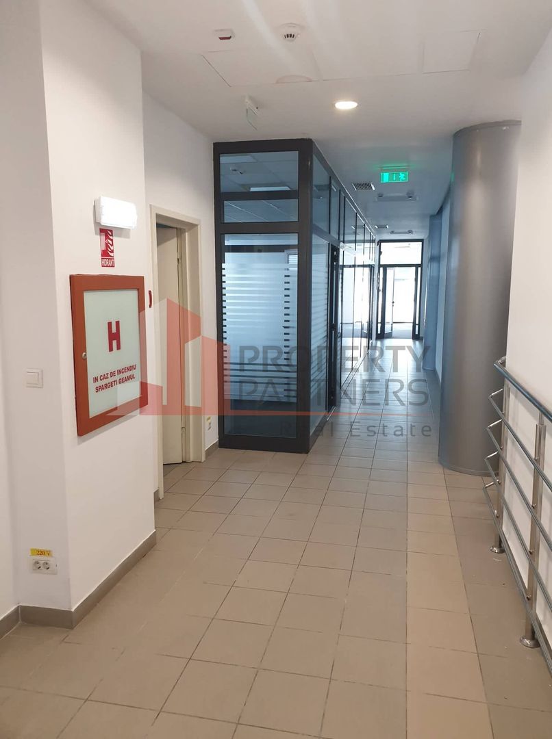 297 mp spatiu birouri - Poză 1