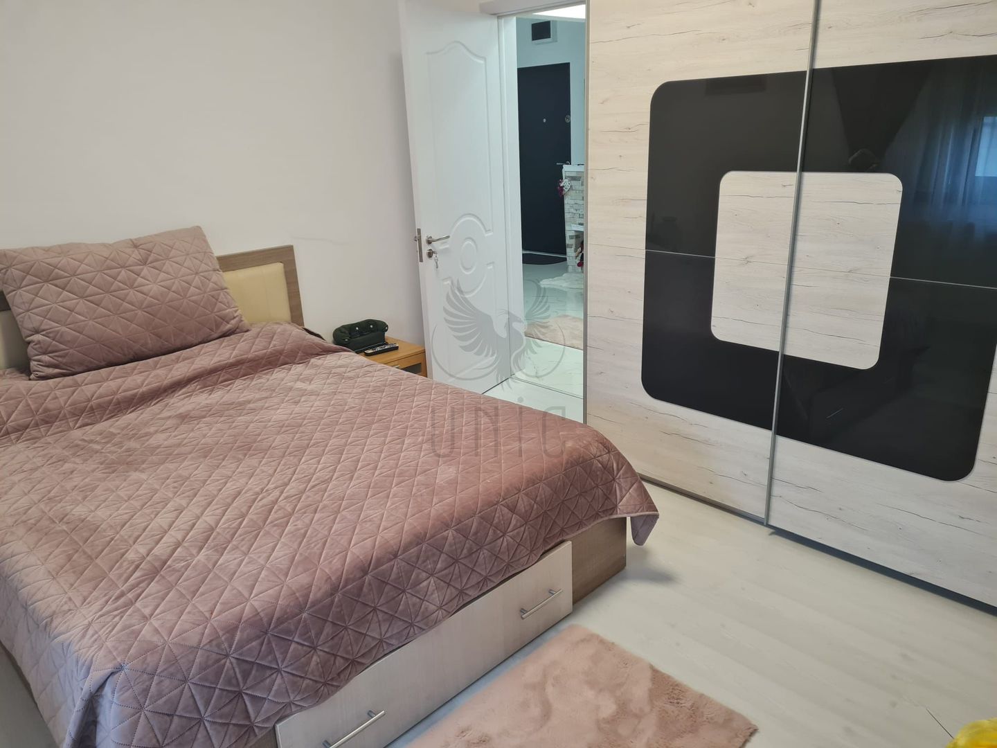 Apartament bloc nou Cornitoiu, 2 camere, utilat si mobilat ultramodern - Poză 6