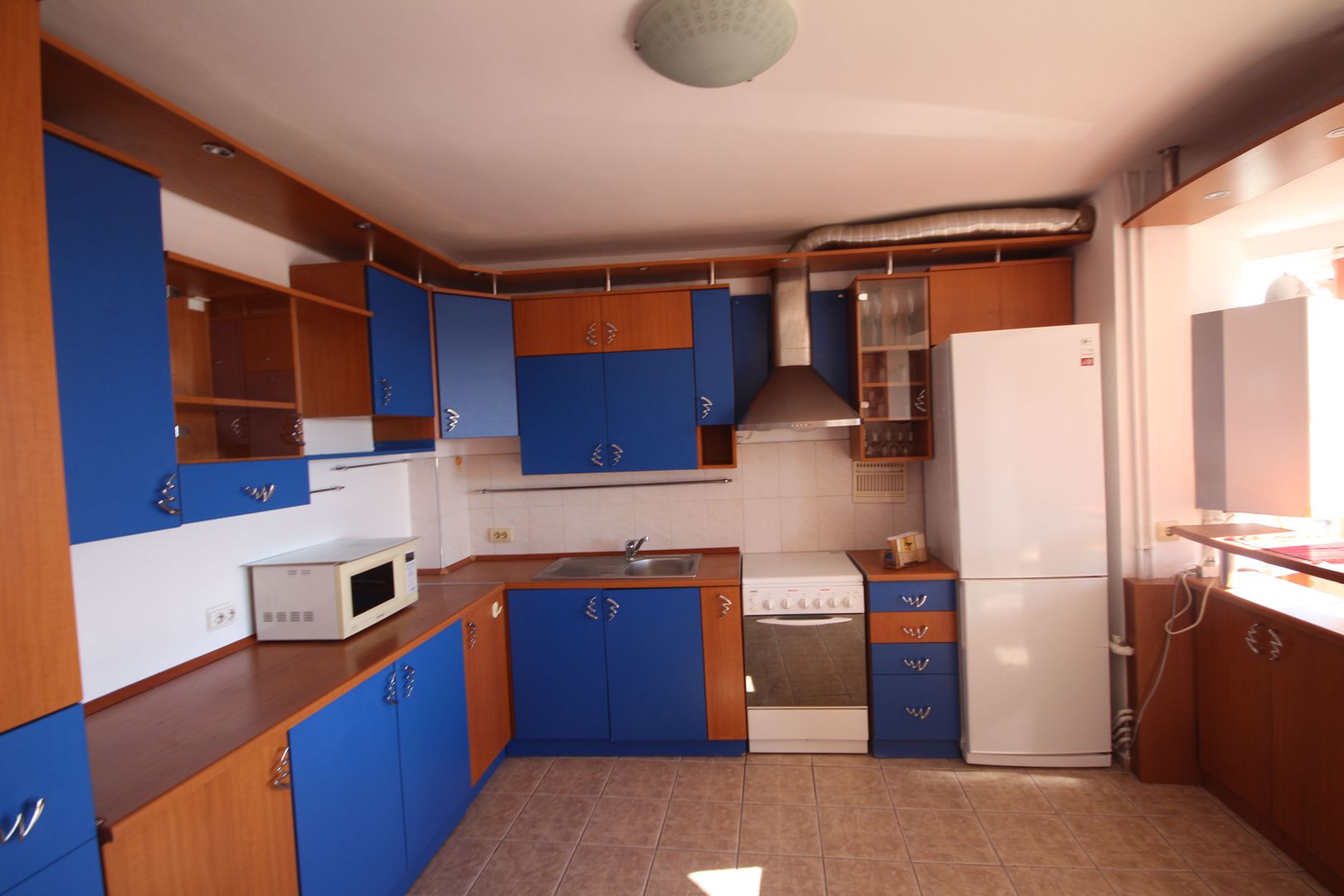 Spatios cu priveliste deosebita - Poză 46