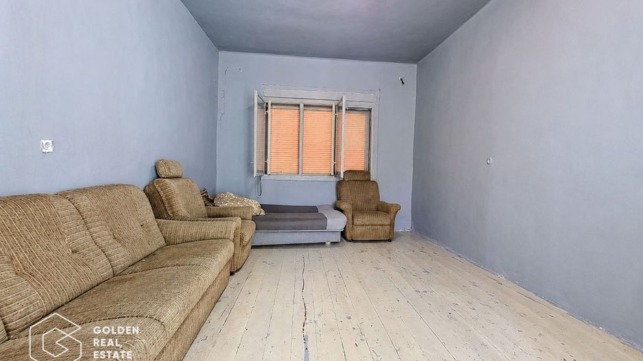 Casa cu teren de 420 mp, localitatea Paulis - Poză 10