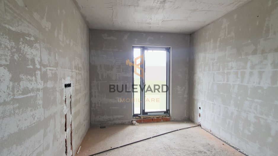 Apartament cu 3 camere zona strazii Eroilor! - Poză 4