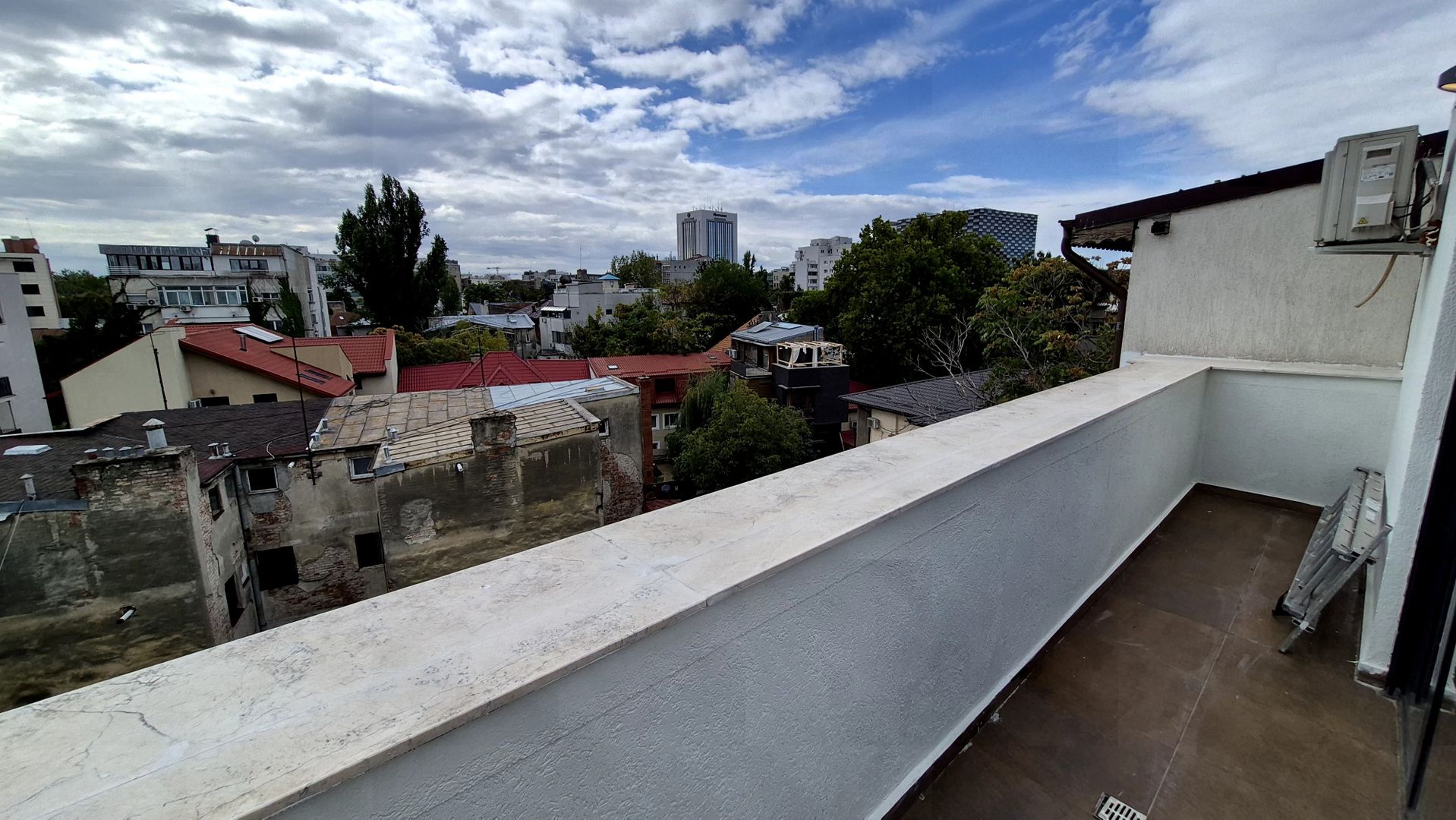 Apartament premium 2 camere 76,70 mp utili + terasa 17,50 mp Polona comision 0% - Poză 8