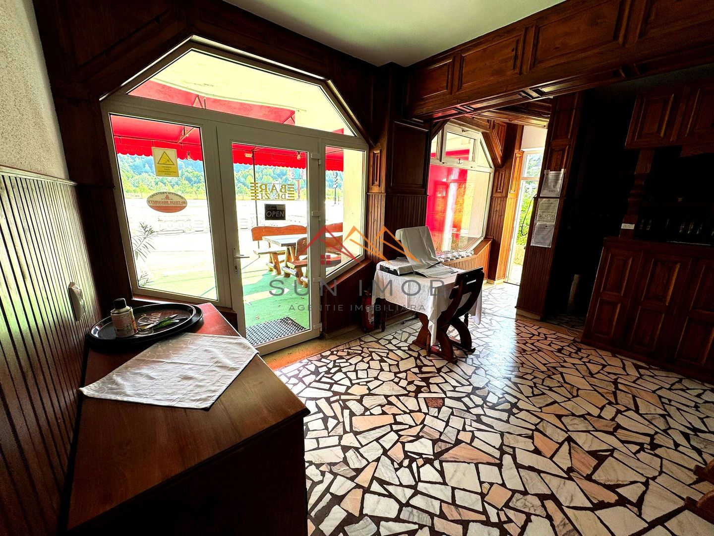 Oportunitate unică Valea Prahovei, hotel+vilă+business, teren 8137 mp - Poză 3