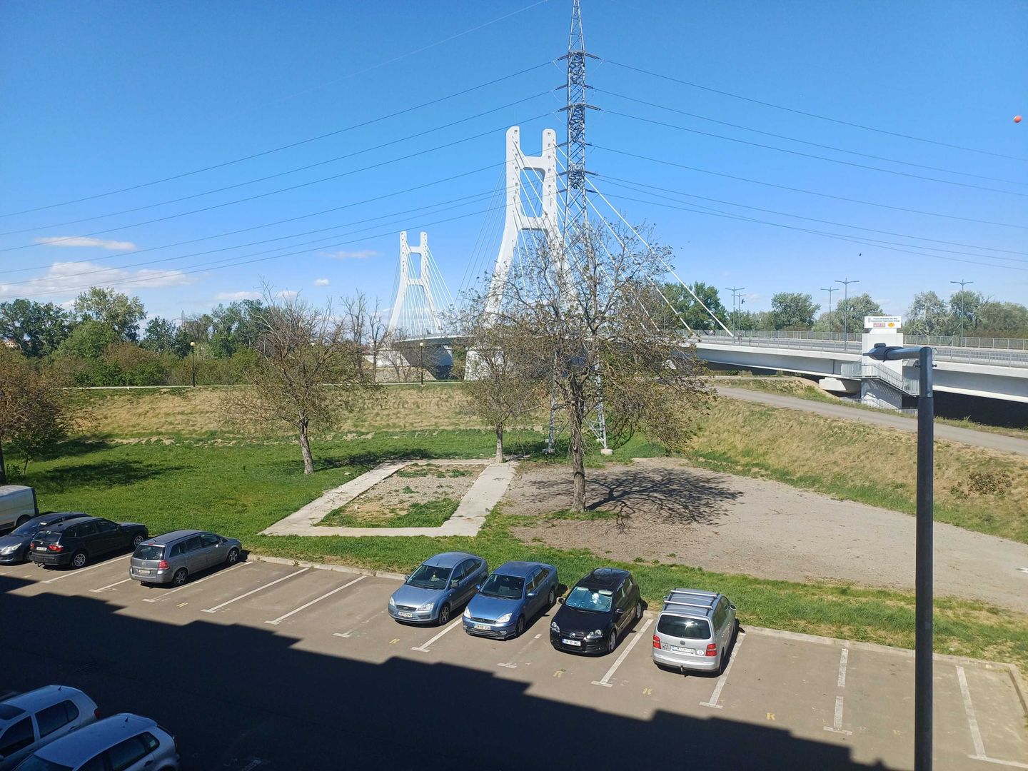 BRASADAS vinde garsoniera etaj 2/4 pe Ostrovului. - Poză 2