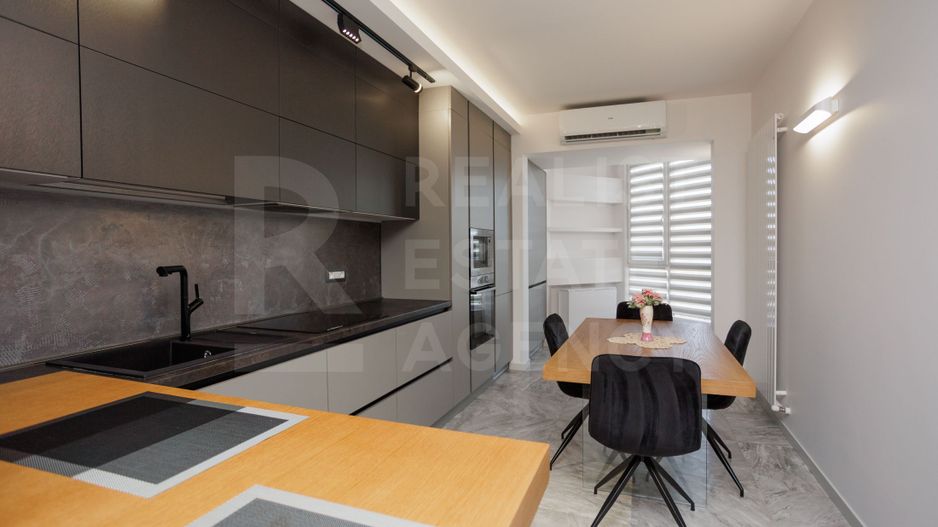 Vânzare, apartamnet 2 camere + living, str. Alba Iulia, Buiucani - Poză 1