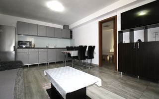 Apartament la casa, 3 camere, zona Dechatlon - Poză 1