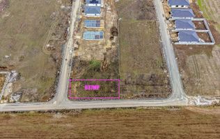 Teren 637 mp | 2 fronturi stradale | Cartier Via Carmina