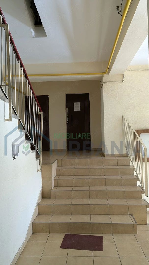 Apartament de vânzare, 3 camere, ultracentral, Pașcani - Poză 2