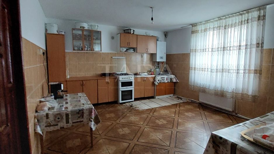 Va oferim spre vanzare casa in Floresti. - Poză 3