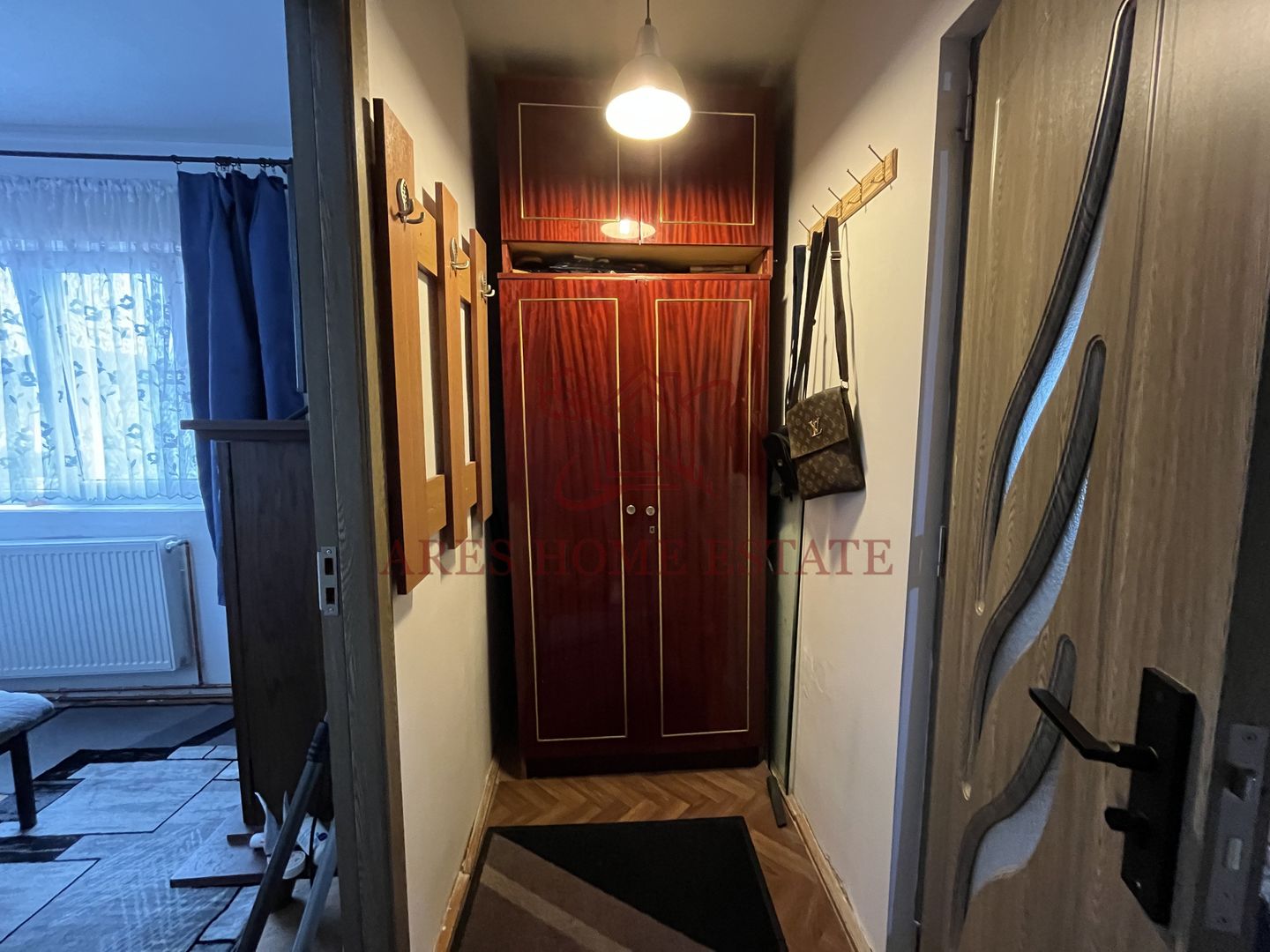 Centrală proprie, lângă Spital și acces rapid la transportul in comun - Poză 8