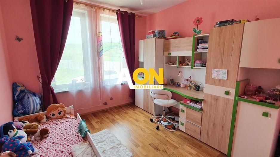 Casa parter+demisol, 1200 mp teren, pretabila pt 2 familii, Sard - Poză 13