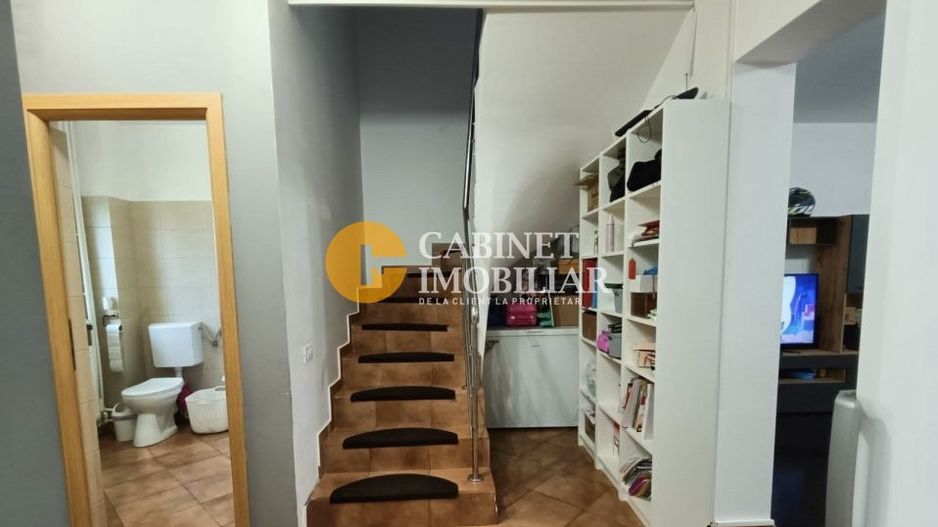 Casa 4 camere - Valea Adanca zona 5 Drumuri - Poză 7