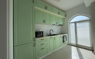 Vila moderna cu arhitectura deosebita gata sa devina acasa - Poză 15