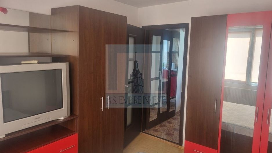 De vanzare apartament 3 camere/ Bd.Alexandru Vlahuță . - Poză 3