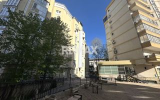 Apartament cu 2 odăi +living ultra centru, Mun. Chișinău - Poză 2