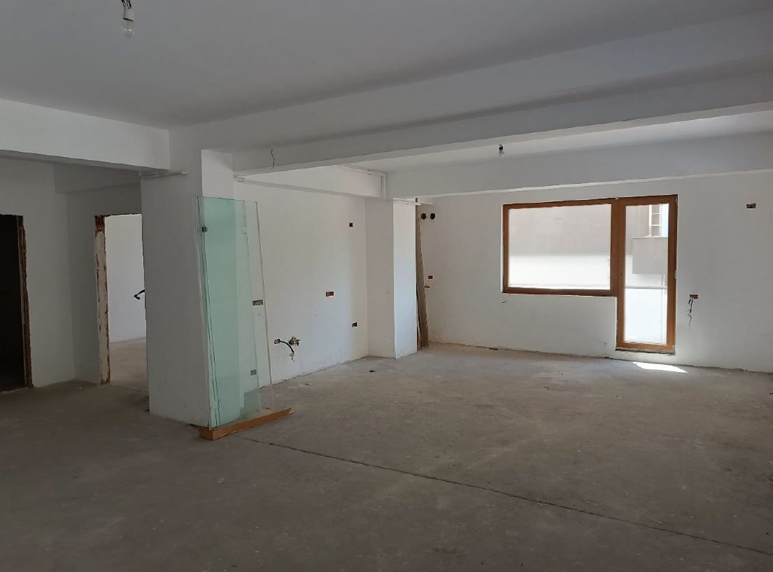 Apartament 2 camere Cartierul Francez - Poză 3
