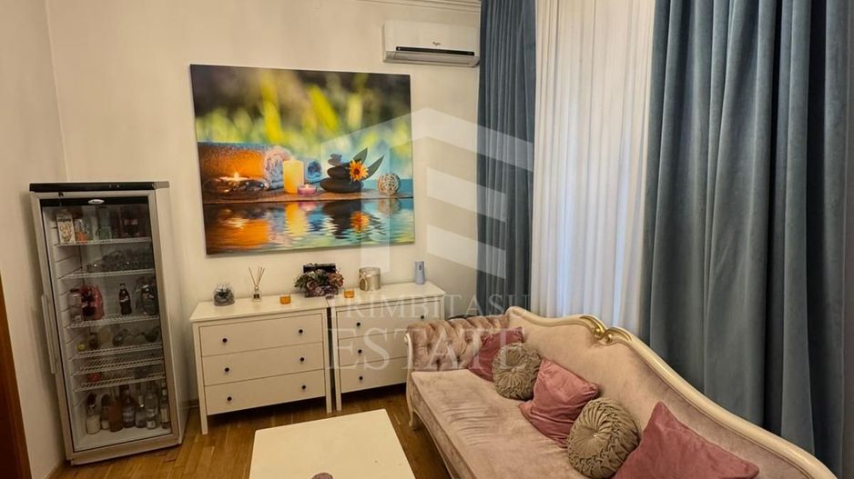Spatiu comercial de inchiriat Piata Romana bd Magheru - Poză 4