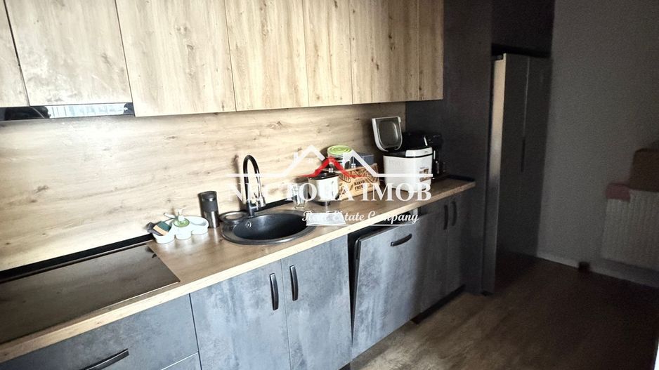 NECTORA IMOB-Casa Mare 10 camere,4 bai,Zona Centrala, utilata/mobilata - Poză 10