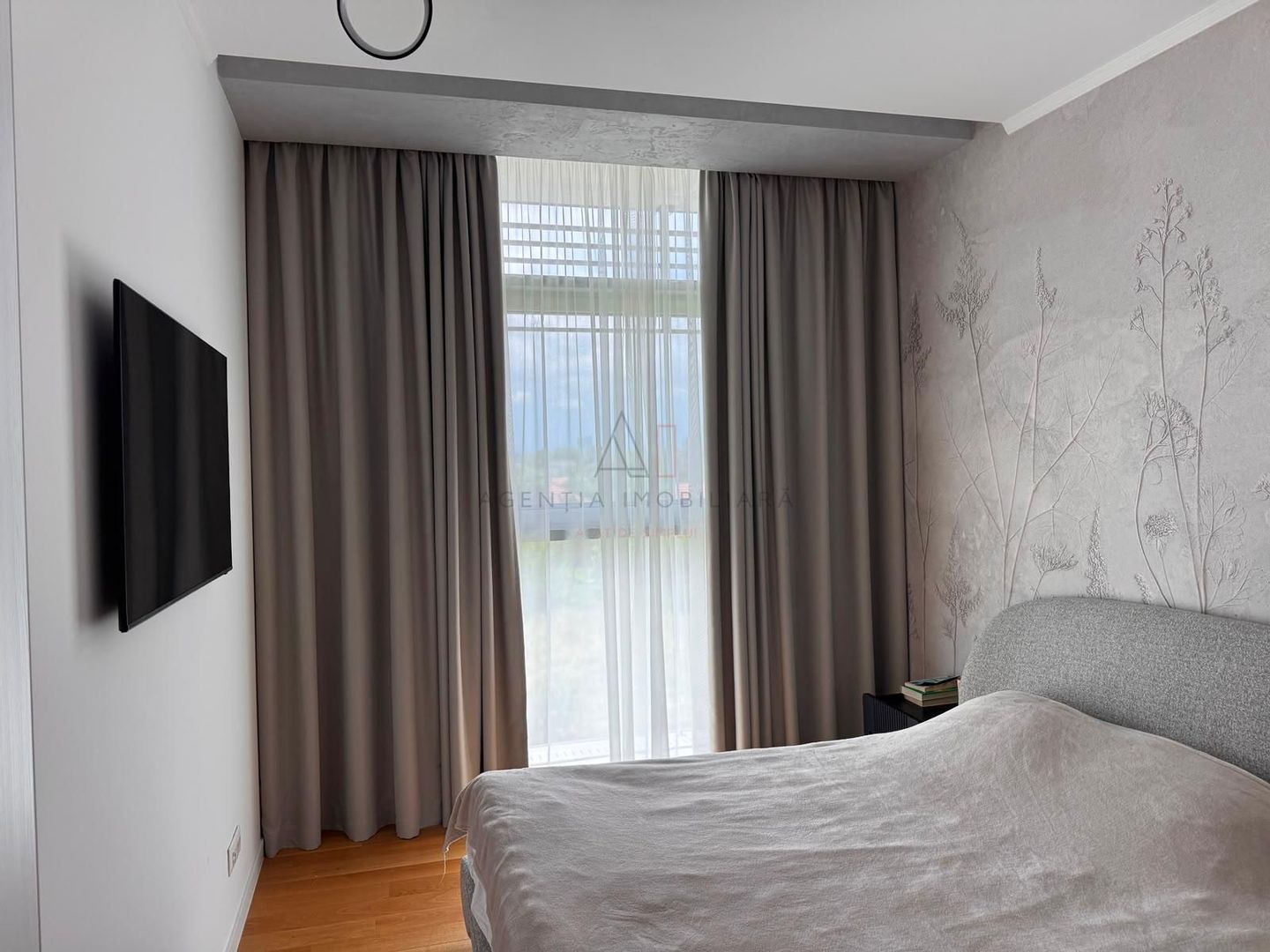 3 Camere Up Site | Parcare Inclusa - Poză 9