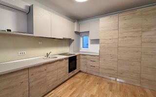 Apartament decomandat cu trei camere, Dacia-Stefan cel Mare - Poză 4