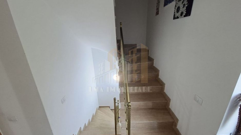 Casa individuala Tractoru zona Socec Brasov - Poză 20