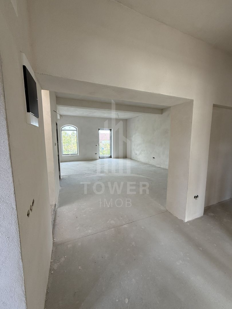 Casa rezidențială cu 7 camere, 3 băi, dressing, pivniță – Sura Mica - Poză 15