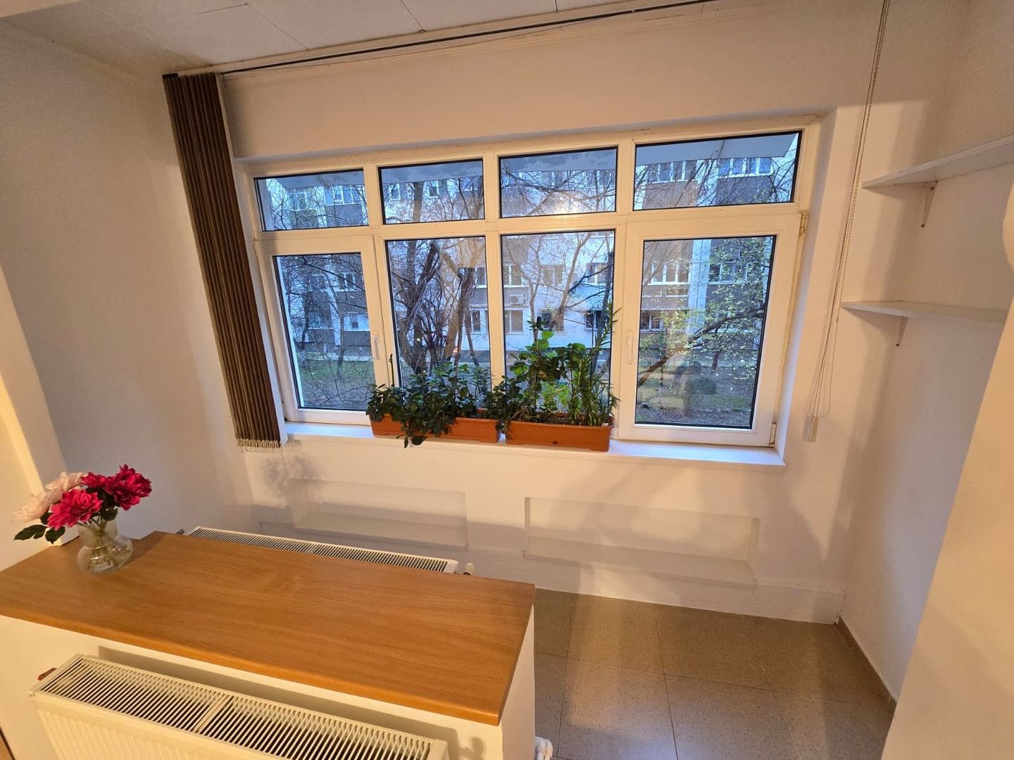 AP. 2 CAMERE MILITARI, CENTRALA, BUCATARIE INCHISA, METROU 5 MINUTE - Poză 5