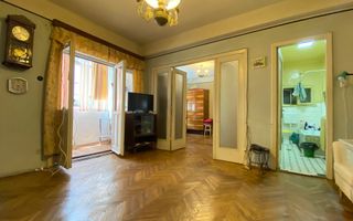 Apartament în vilă cu potențial, Moșilor - Poză 1