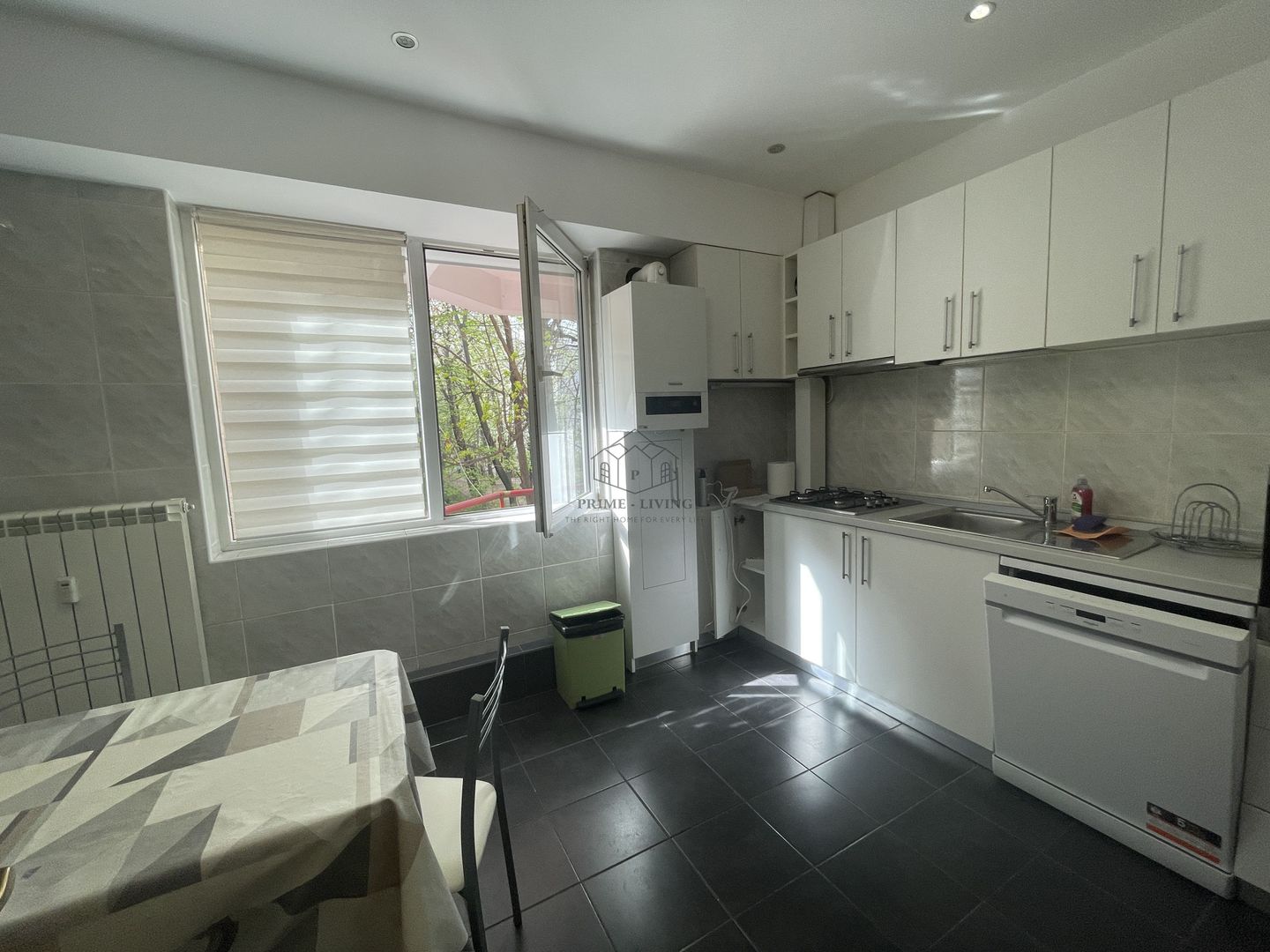 APARTAMENT SPATIOS CU 3 CAMERE IN ZONA COMPOZITORI FLOREASCA - Poză 24