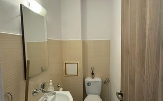 Apartament de 3 camere, 75mp, decomandat, Zona Fortuna - Poză 9