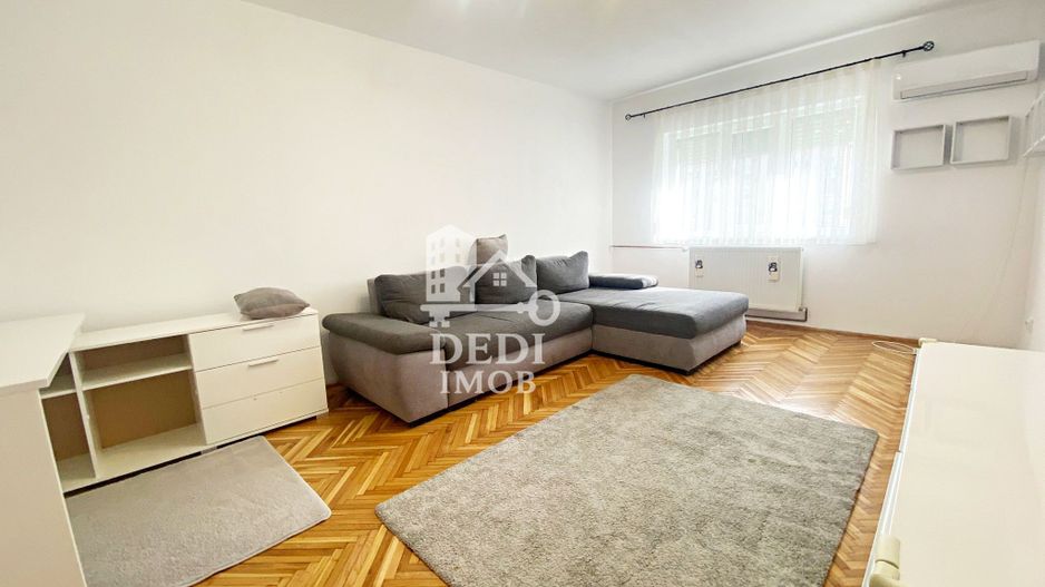 Apartament 3 camere de inchiriat in zona Rogerius, Oradea - Poză 1