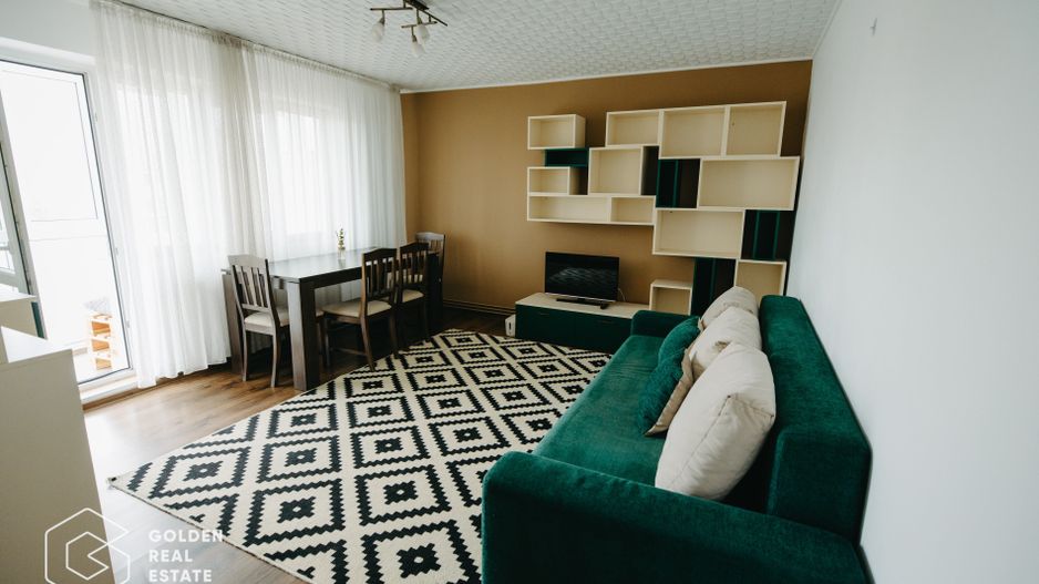 Apartament cu 4 camere, complet utilat și mobilat, zona Vlaicu - Poză 1