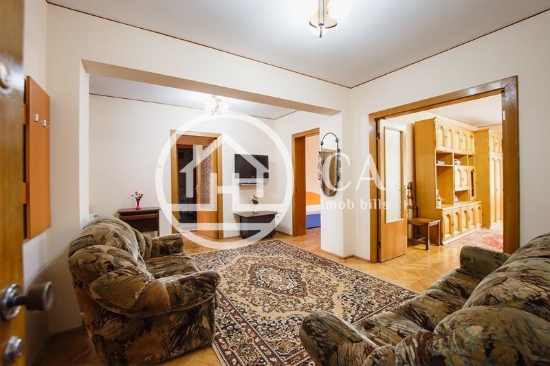 Apartament de închiriat cu 5 camere în zona Ultracentrală, Oradea - Poză 1