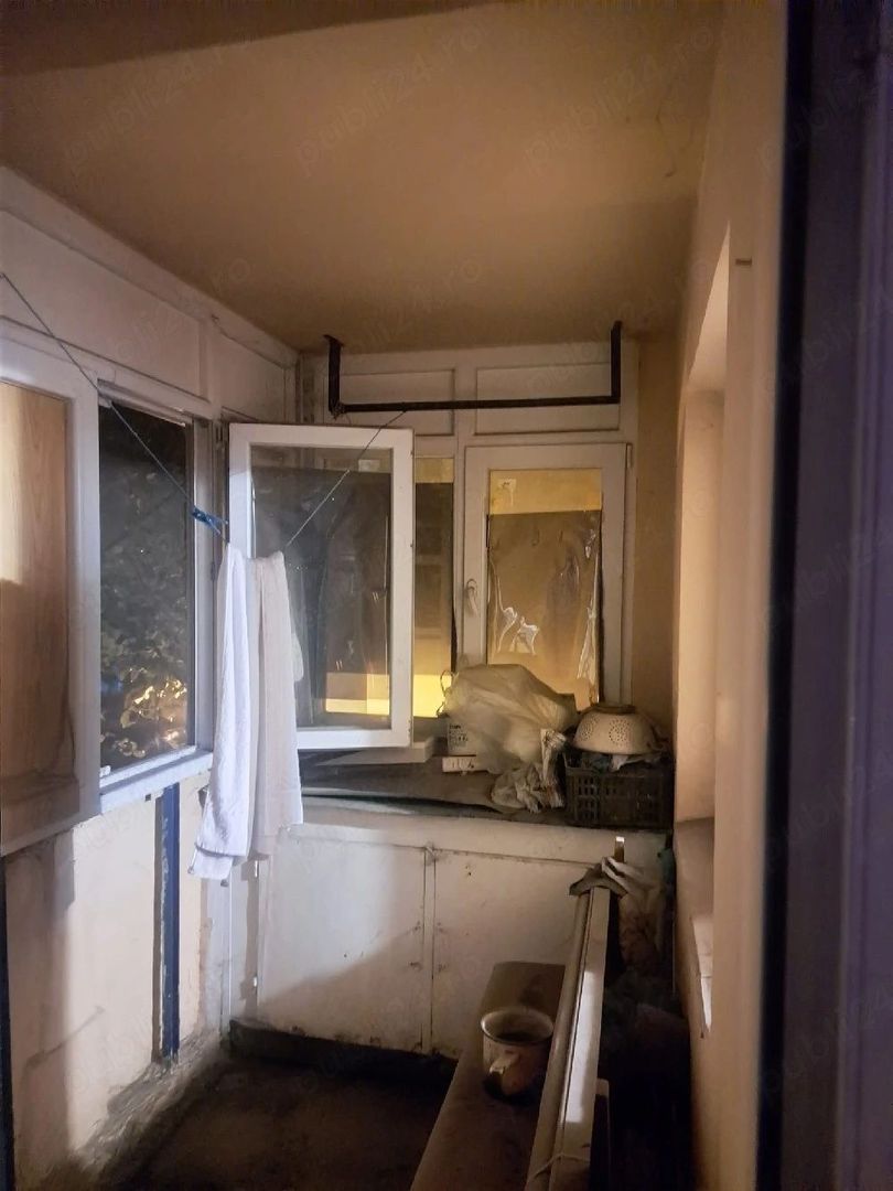 🔑 Vanzare apartament 3 camere, 80 mp, Etaj 1 – Piața Titan (Sălăjan) - Poză 3