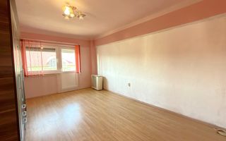 Apartament 2 camere Etaj III Carei-Calea Mihai Viteazul Nr.19, Vizavi Kaufland - Poză 3