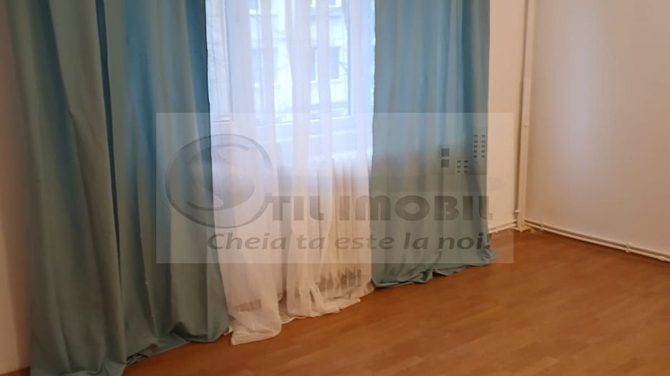 Ap 3 cam, Tătărași , 67 mp, renovat,  etaj 2/4 – 125.000 € - Poză 6