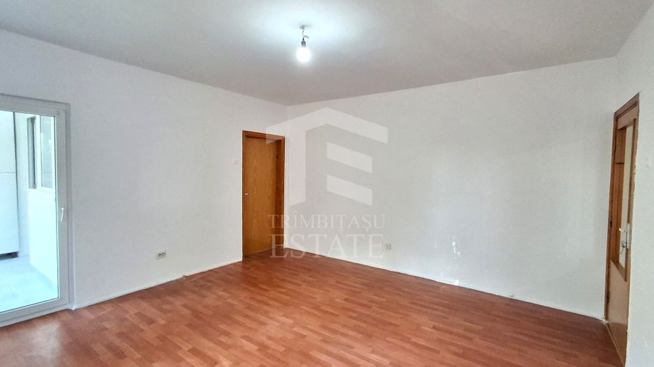 De Vanzare Apartament 2 Camere zona Doamna Ghica - Poză 3