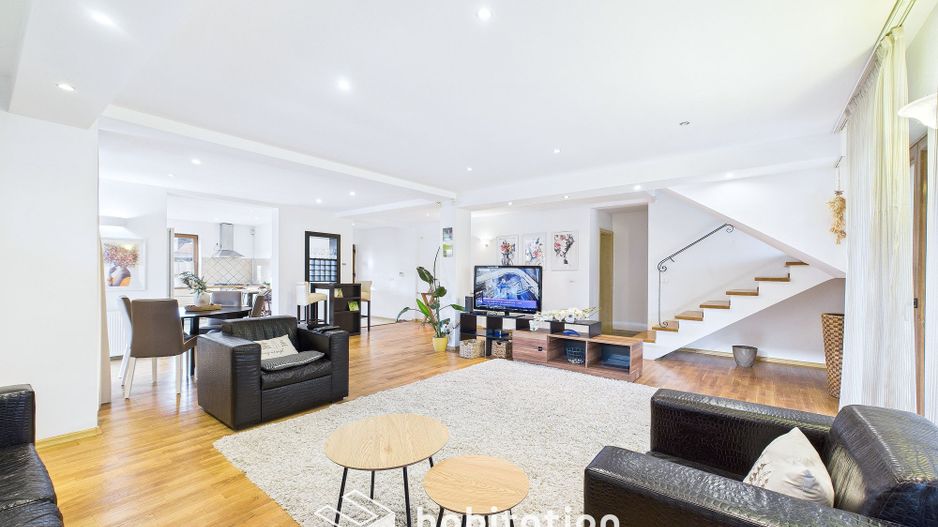 Casă individuală cu spațiu amplu și liniște absolută în Ghiroda - Poză 3