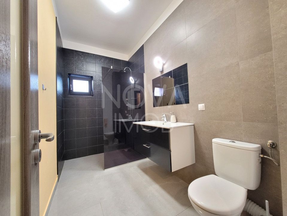 Apartament de vanzare, 3 camere cu gradina + 2 locuri de parcare -Selimbar - Poză 6