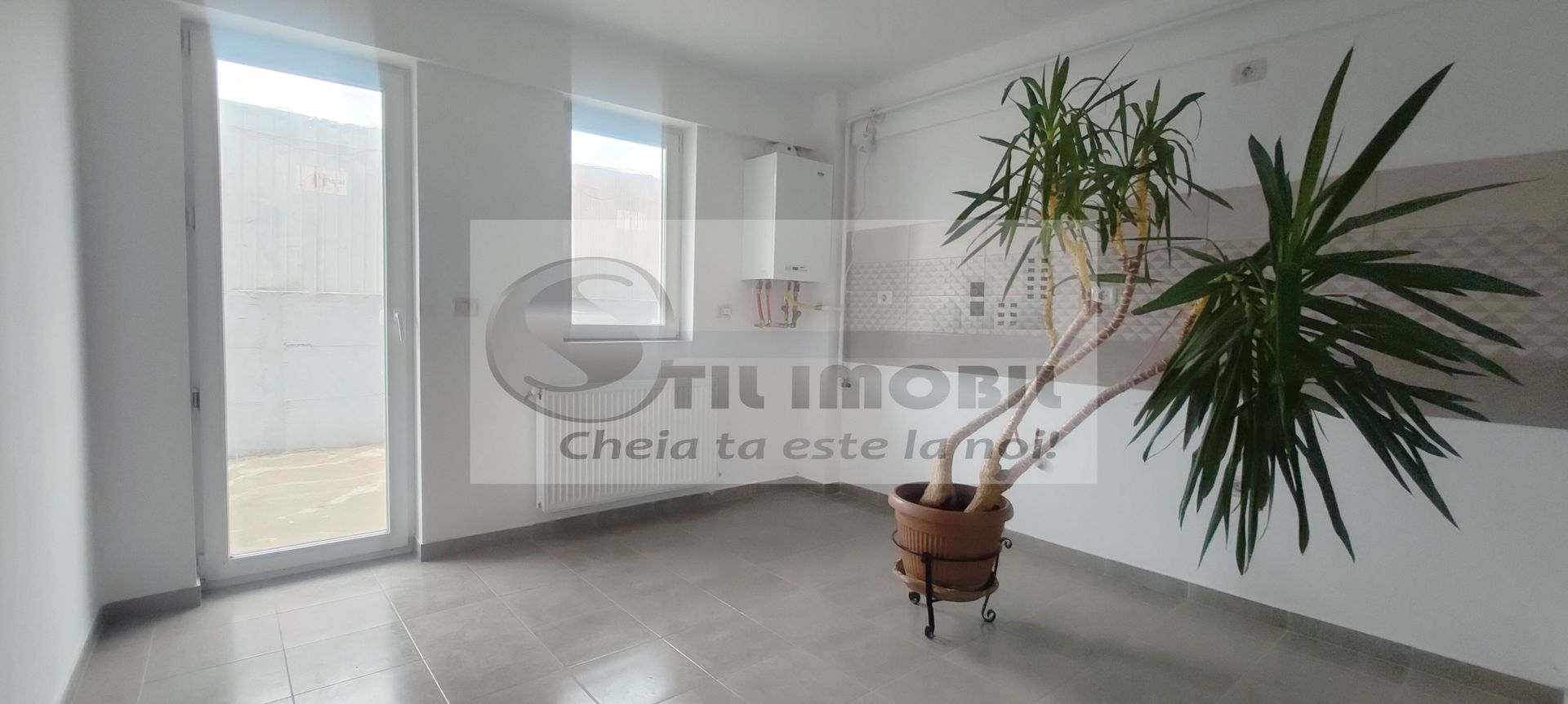 1 CAM BUCIUM PREDARE IMEDIATA, LIDL BLOC NOU DECOMANDAT CU TERASA - Poză 2