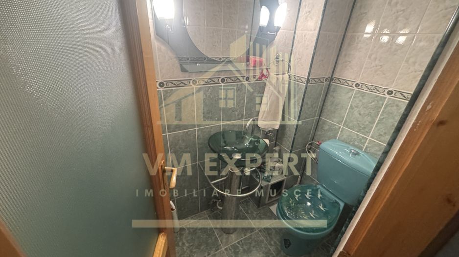 APARTAMENT 3 CAMERE ETAJ 4 GRUI CAMPULUNG - Poză 22