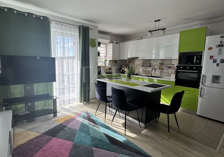 Apartament spațios și luminos, ideal pentru familie, Zona Tineretului. - Poză 1