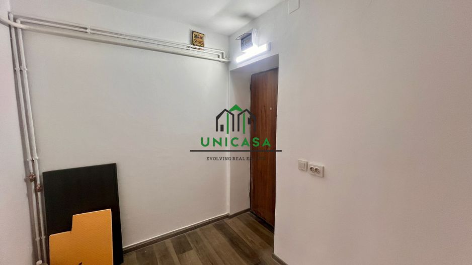 Apartament 2 camere /Etaj 1 / Zona 1 Mai - Poză 3