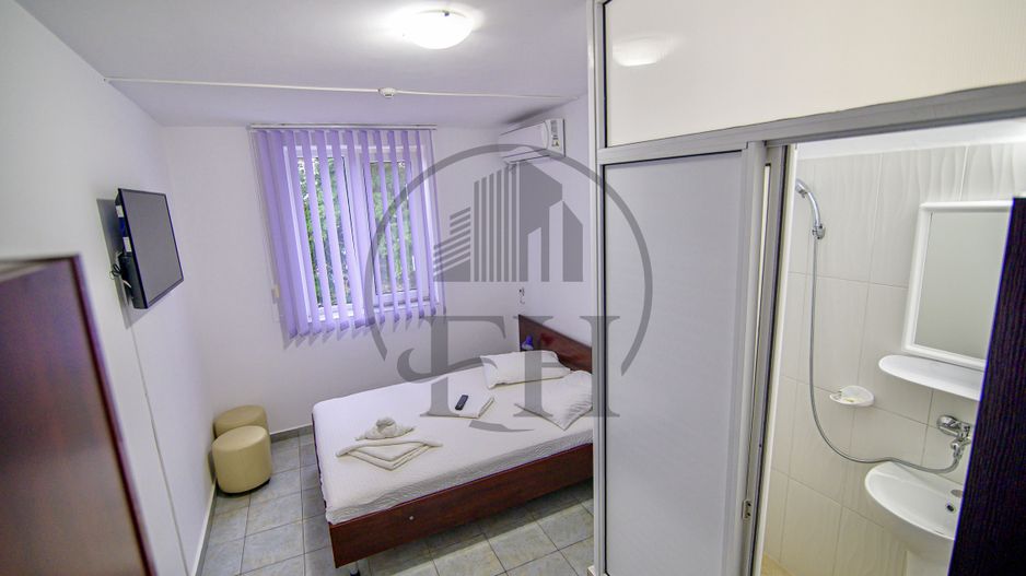 Hotel de vanzare Neptun, Constanta, la mare - Poză 18