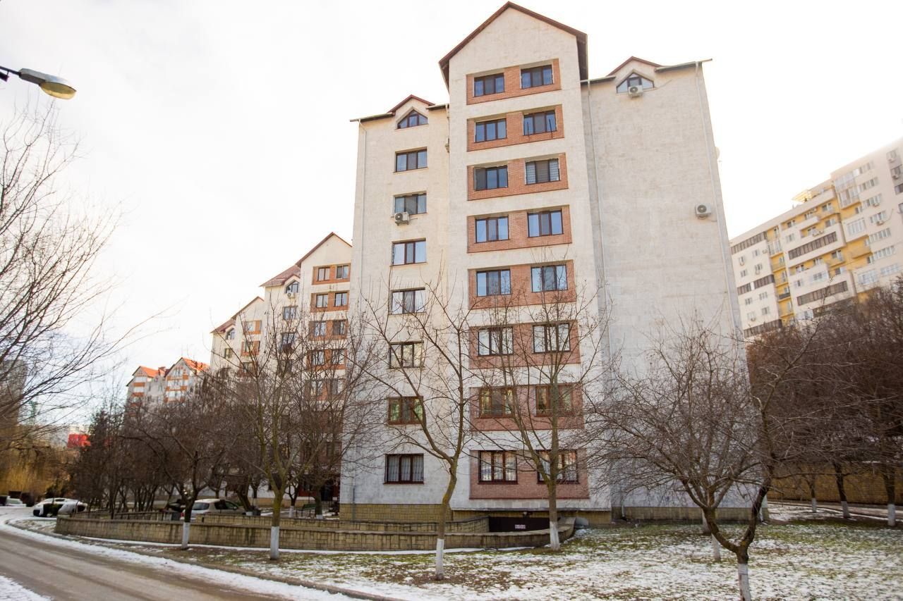 Vânzare, apartament, 3 camere, str. Ion Inculeț, Centru - Poză 1