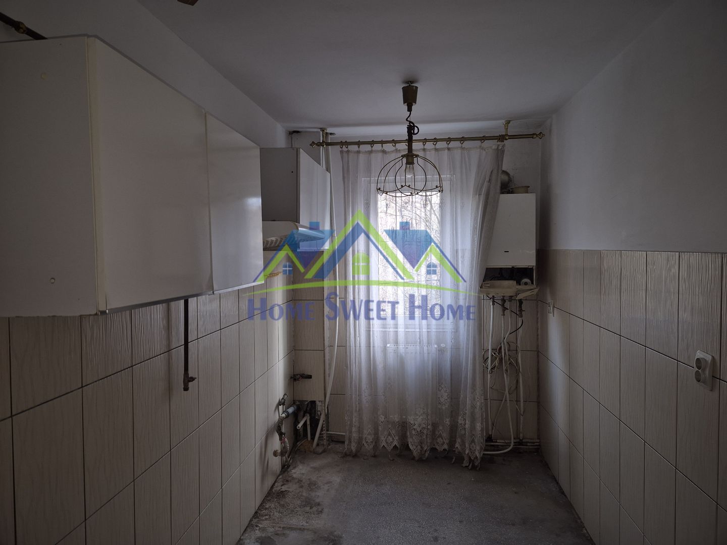 2 camere, zona M5, bloc 26, etaj 2, balcon – Preț bun, negociabil! - Poză 3