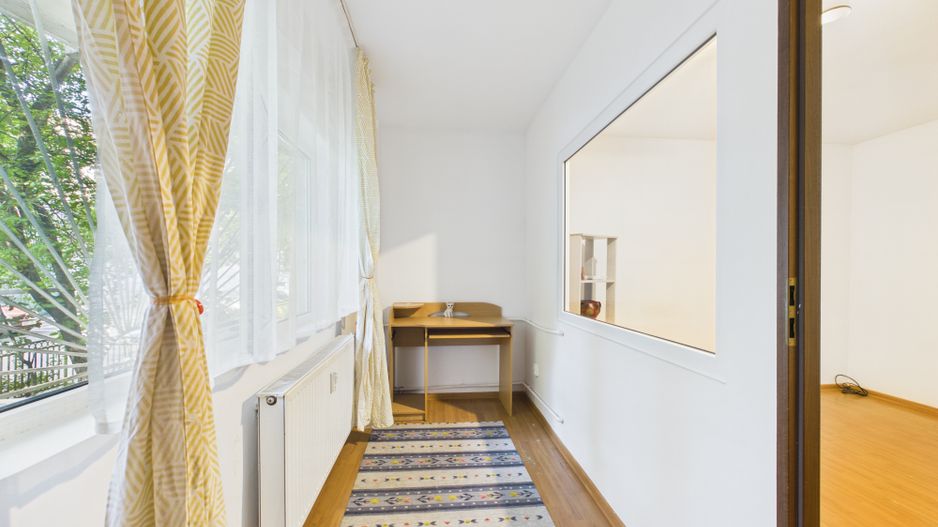 Oportunitate - 2 Apartamente 4 + 2 camere - Zona 13 Septembrie - Poză 17