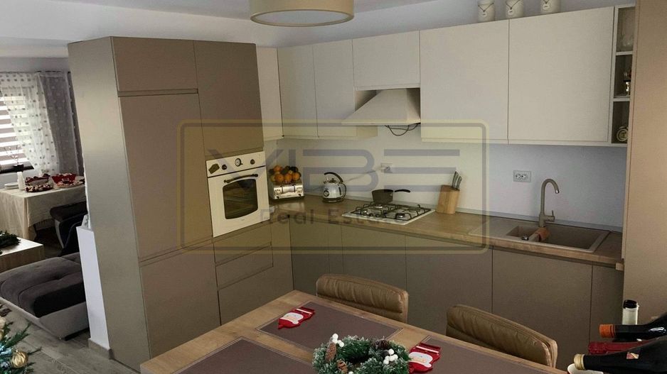 Duplex-4 camere - Mobilat Modern-Valea Adanca - Poză 19